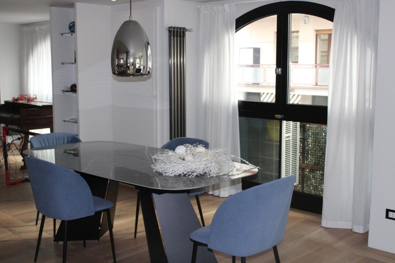 Luxury Apartment มิลาน ภายนอก รูปภาพ